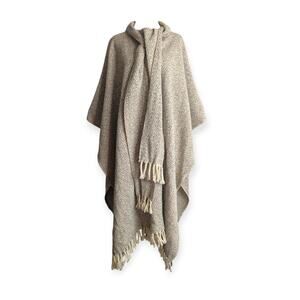 Vintage 60s 70s Molina Woven Wool Poncho ~ Taupe ~ Made in Mexico ~ fringed
